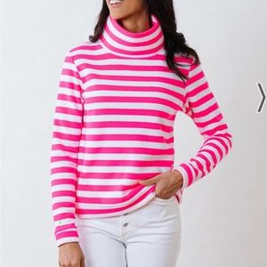 Dudley Stephens USA size large neon pink stripe vello park slope turtleneck
